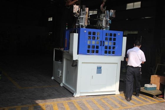 30mm Screw Diameter Multi Color Vertical Plastic Injection Molding Machine JTT-550 2V-3R