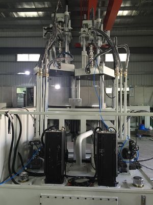 400mm Open Stroke Center Turret Two Color Plastic Injection Molding Machine 240T JTT2V3R-2400