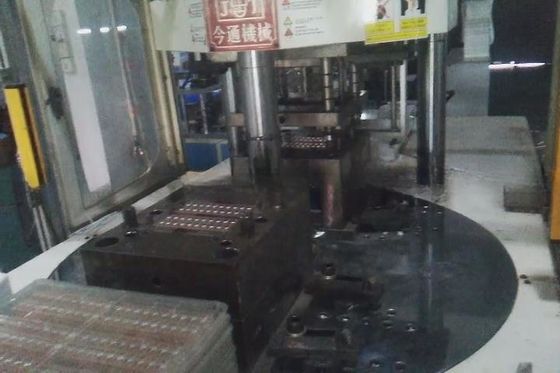 ABS Plastic Processed Hydraulic 120 Ton Injection Moulding Machine Vertical Rotary Table