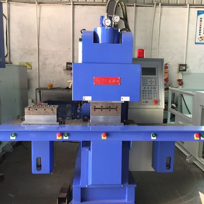 Hydraulic Double Slide Injection Molding Machine 85T 267 Cm3 Theoretical Shot Volume