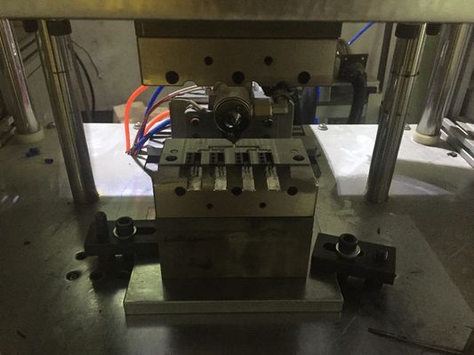 56g Low Pressure Hotmelt Adhesive Injection Molding Machine With Double Station